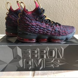 Nike LeBron XV New Heights size 9 atomic teal red